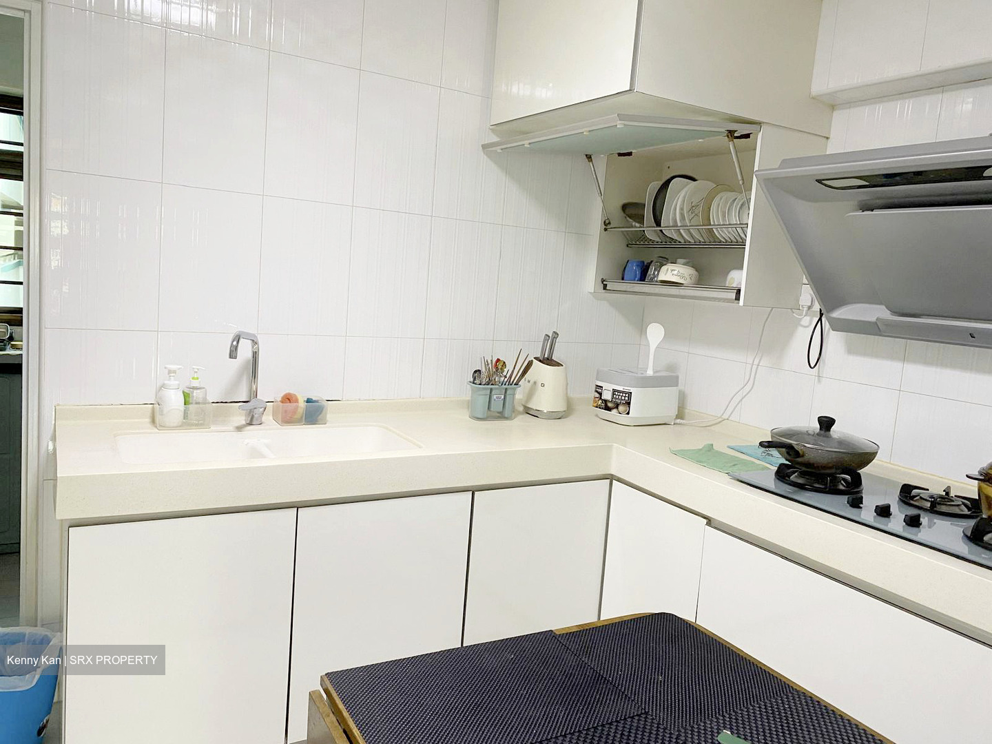 Blk 521 Fragrant Woods (Woodlands), HDB Executive #475228781